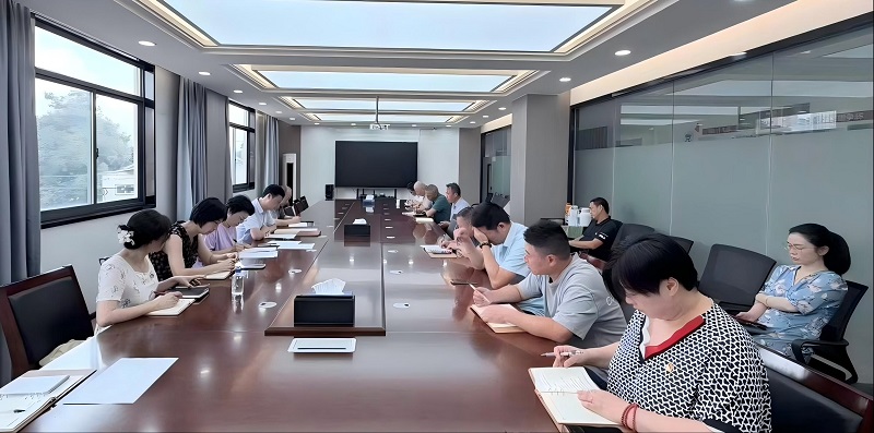 队第一党支部召开第三季度党员大会